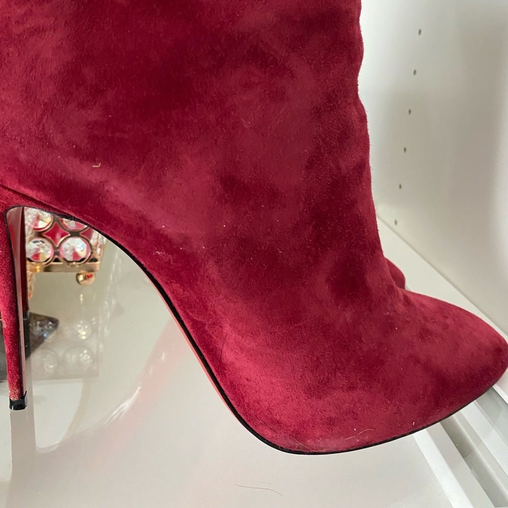 Eloise bootie Christian louboutin